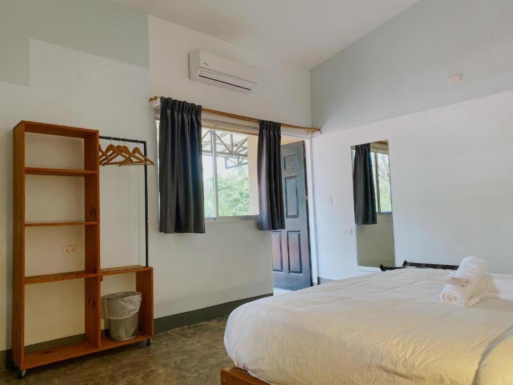 Suite con vistas a la piscina